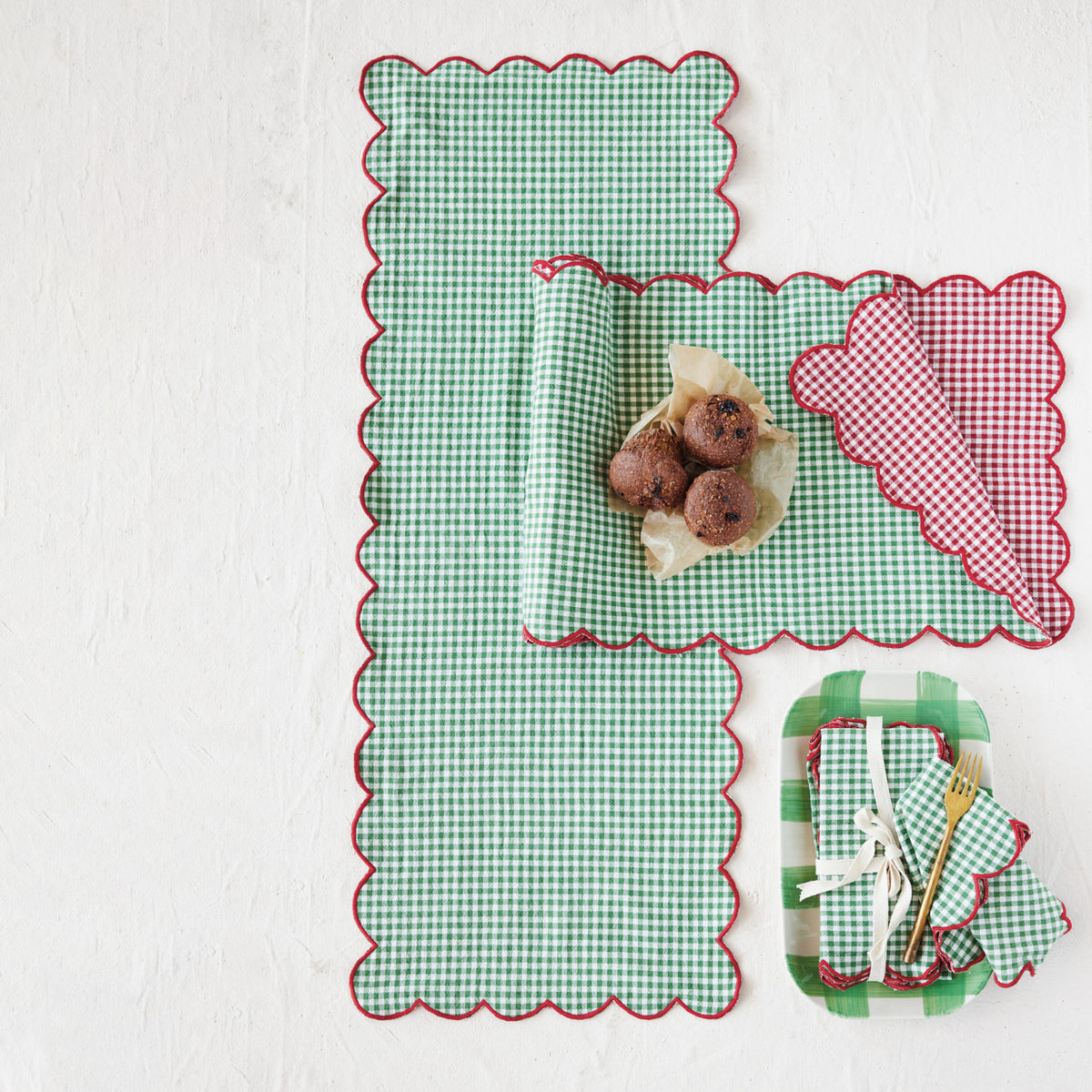 Cotton_Scalloped_Napkins