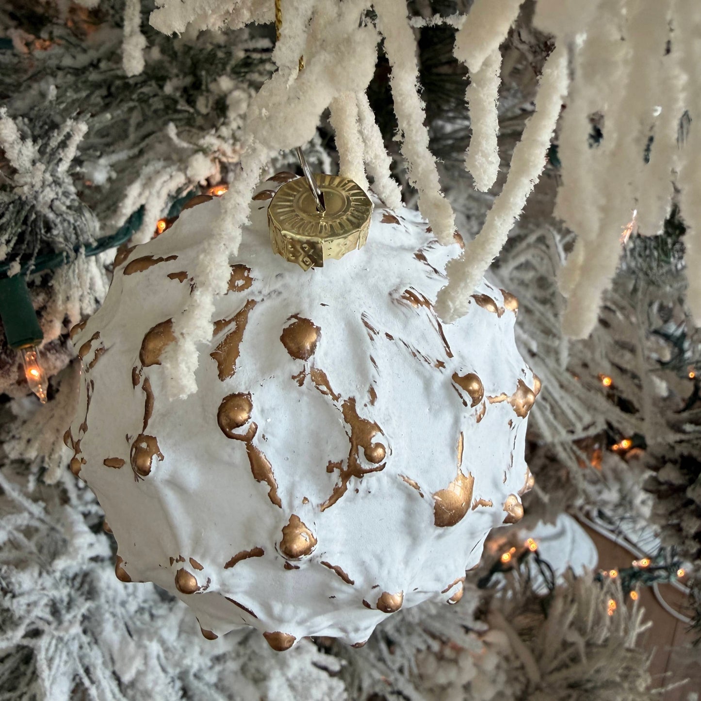 White and Gold Rustic Lattice Glass Ornament - 4" Vintage Christmas Decor