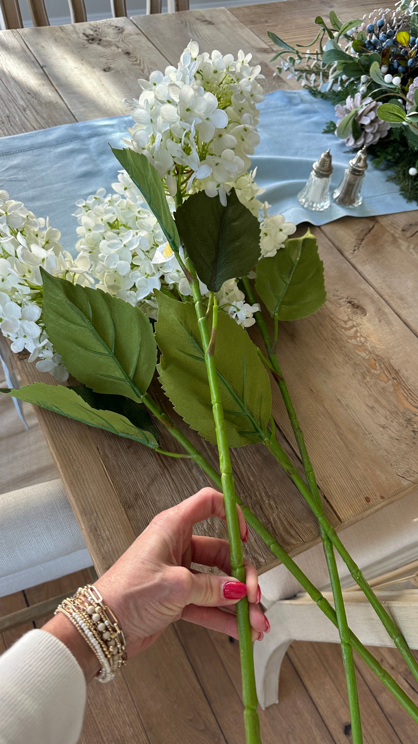 38.5" White Cone Hydrangea Stem