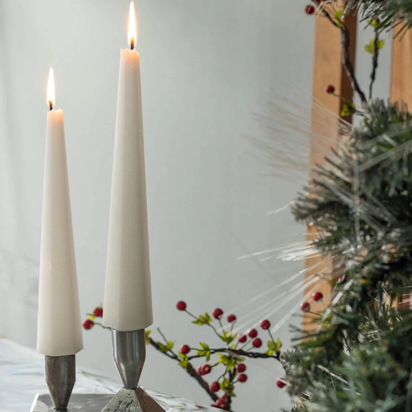 Snow White Tree Shaped Christmas Candle Boxed Set