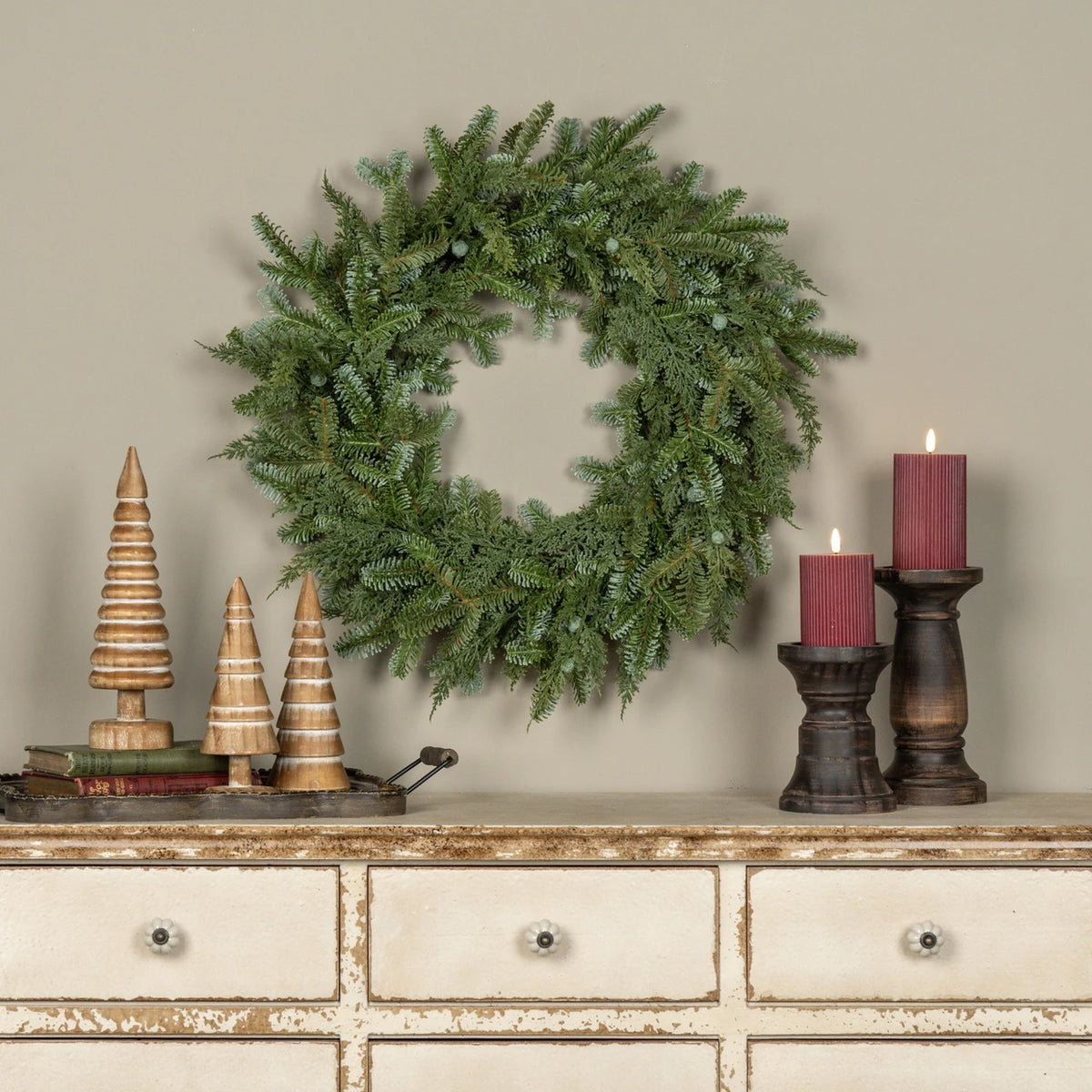 24" Cedar & Hemlock Wreath – Natural Evergreen Christmas Décor