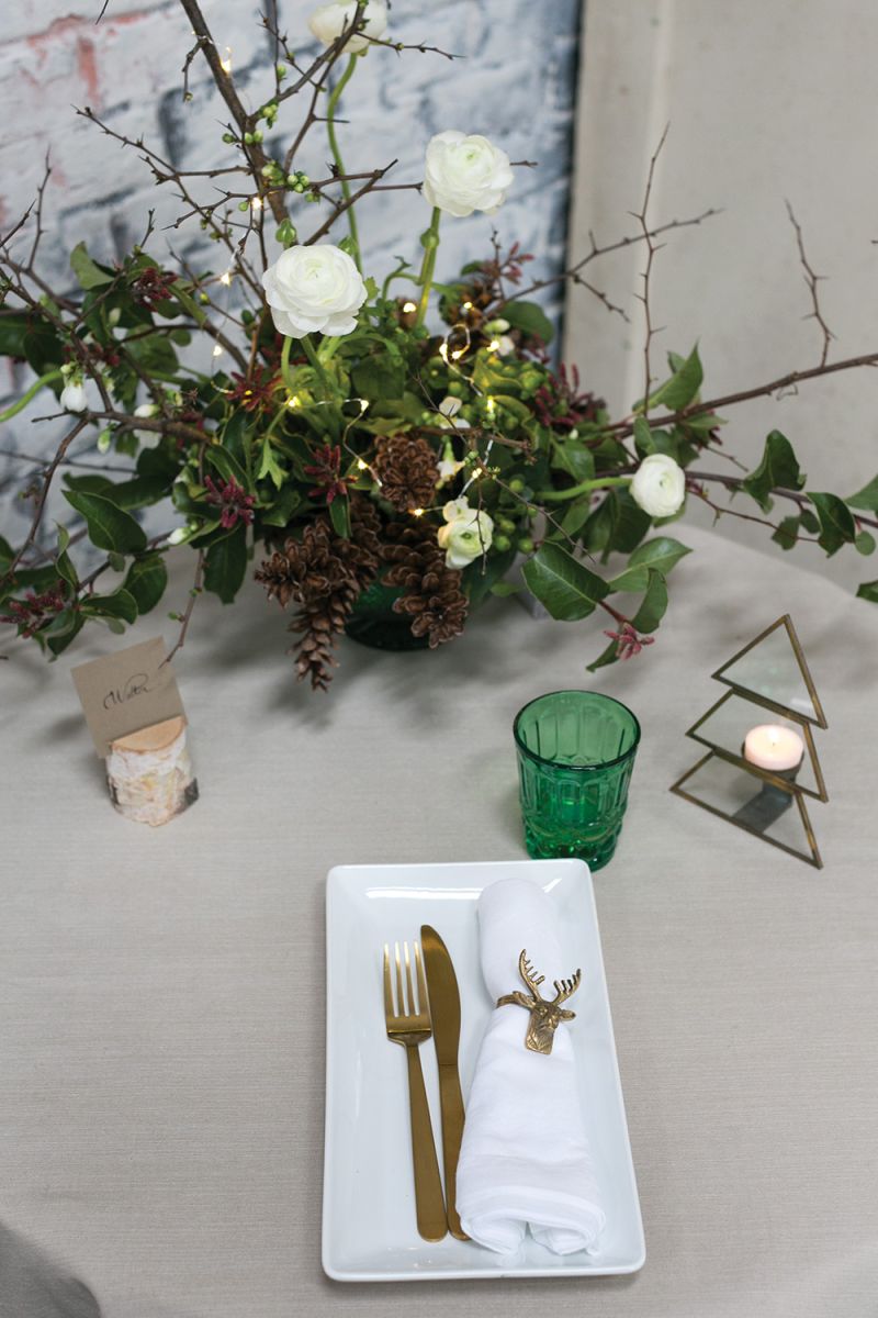 DEER RINGS from Evolution Home Decor make for the perfect napkin holder for your tablescape.