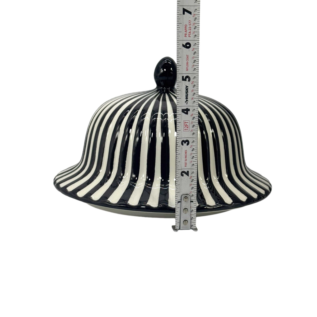 Black_White_Striped_Vase