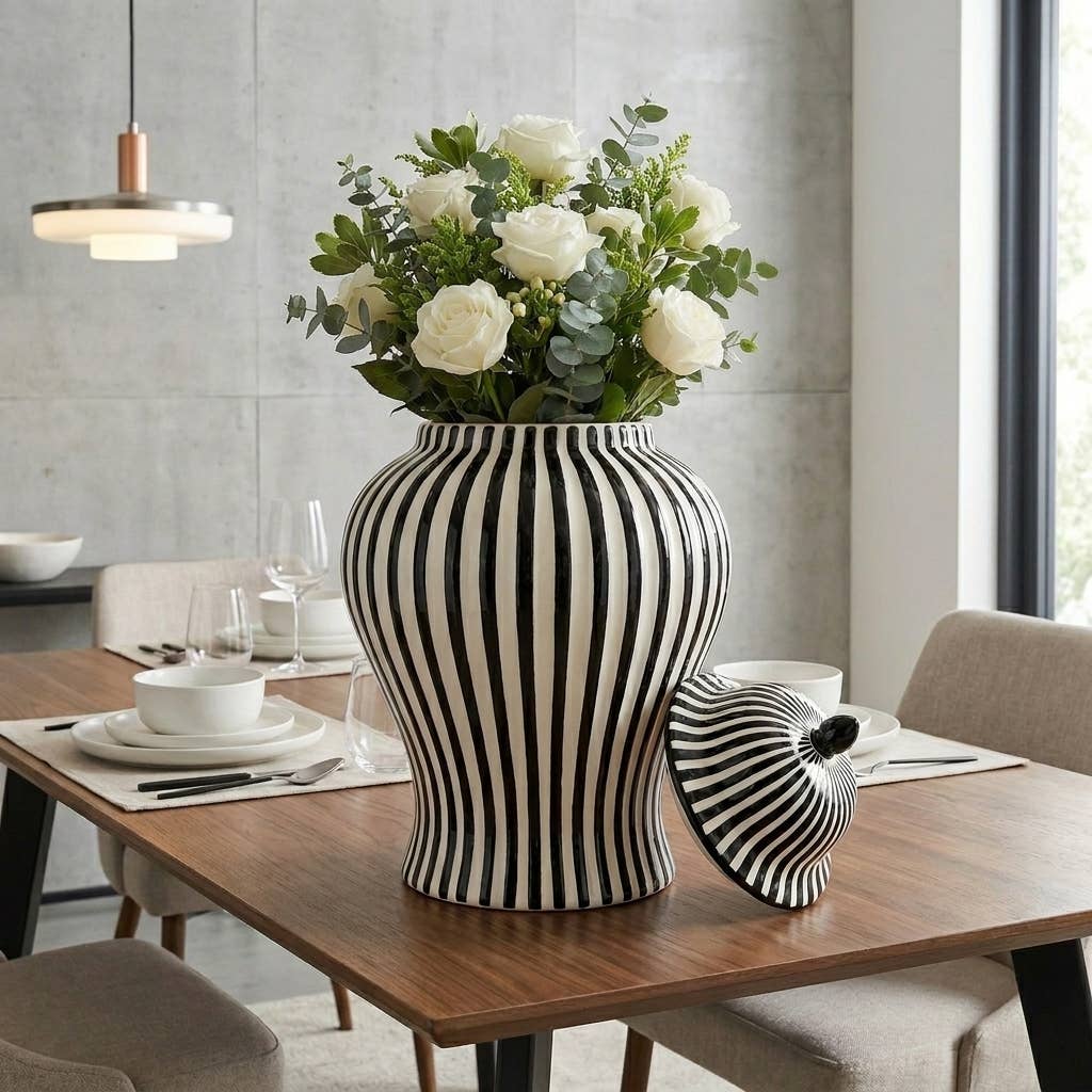 Black_White_Striped_Vase