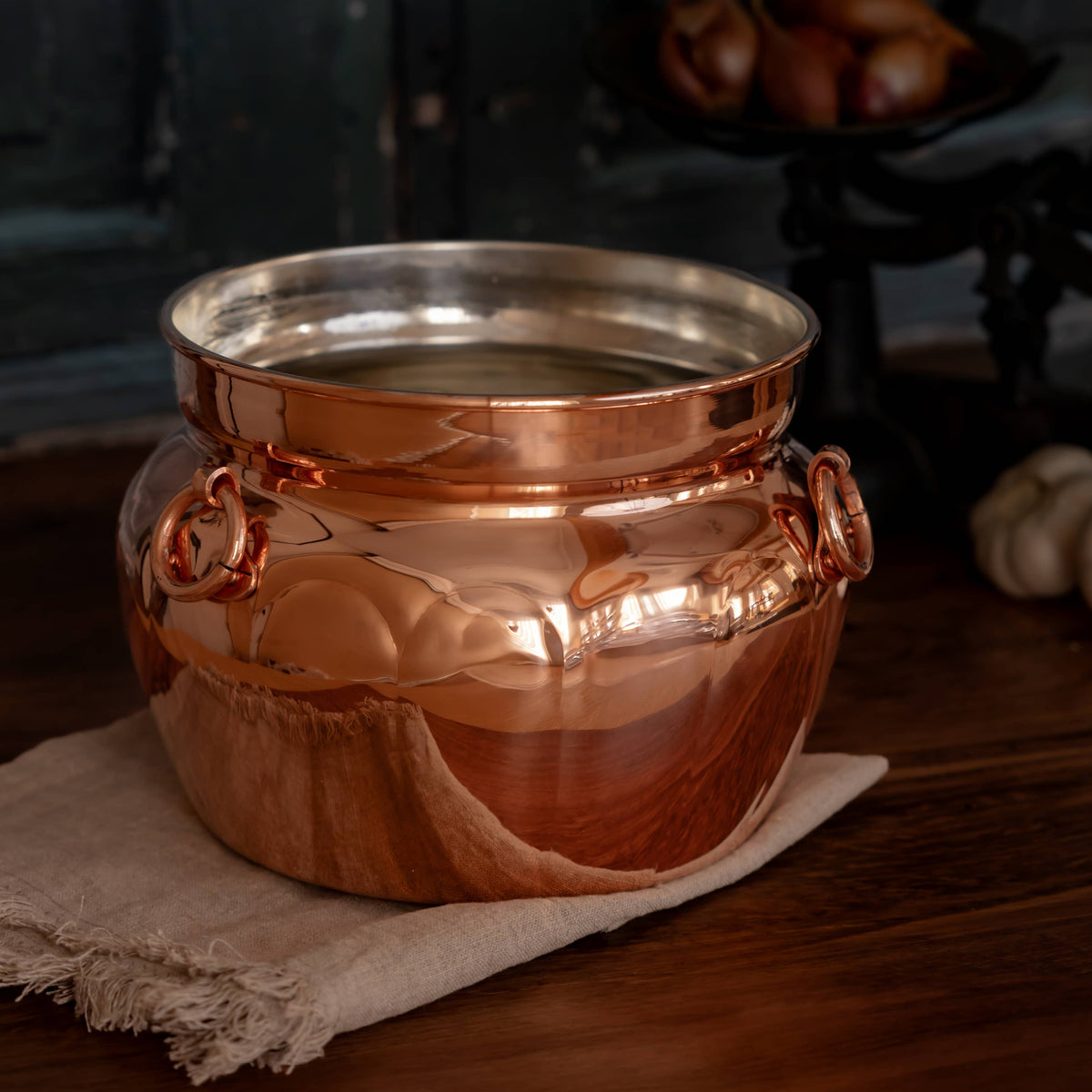 Copper_Vintage_Inspired_Pot