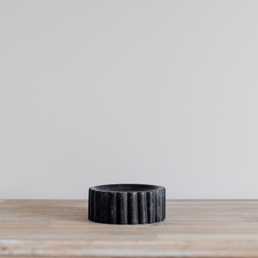 Fluted Soap Dish Black Marble