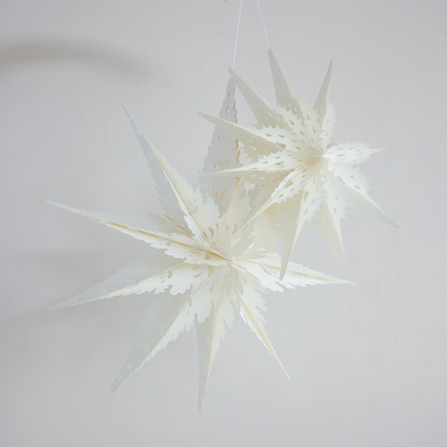 Folding_Snowflake_Ornament