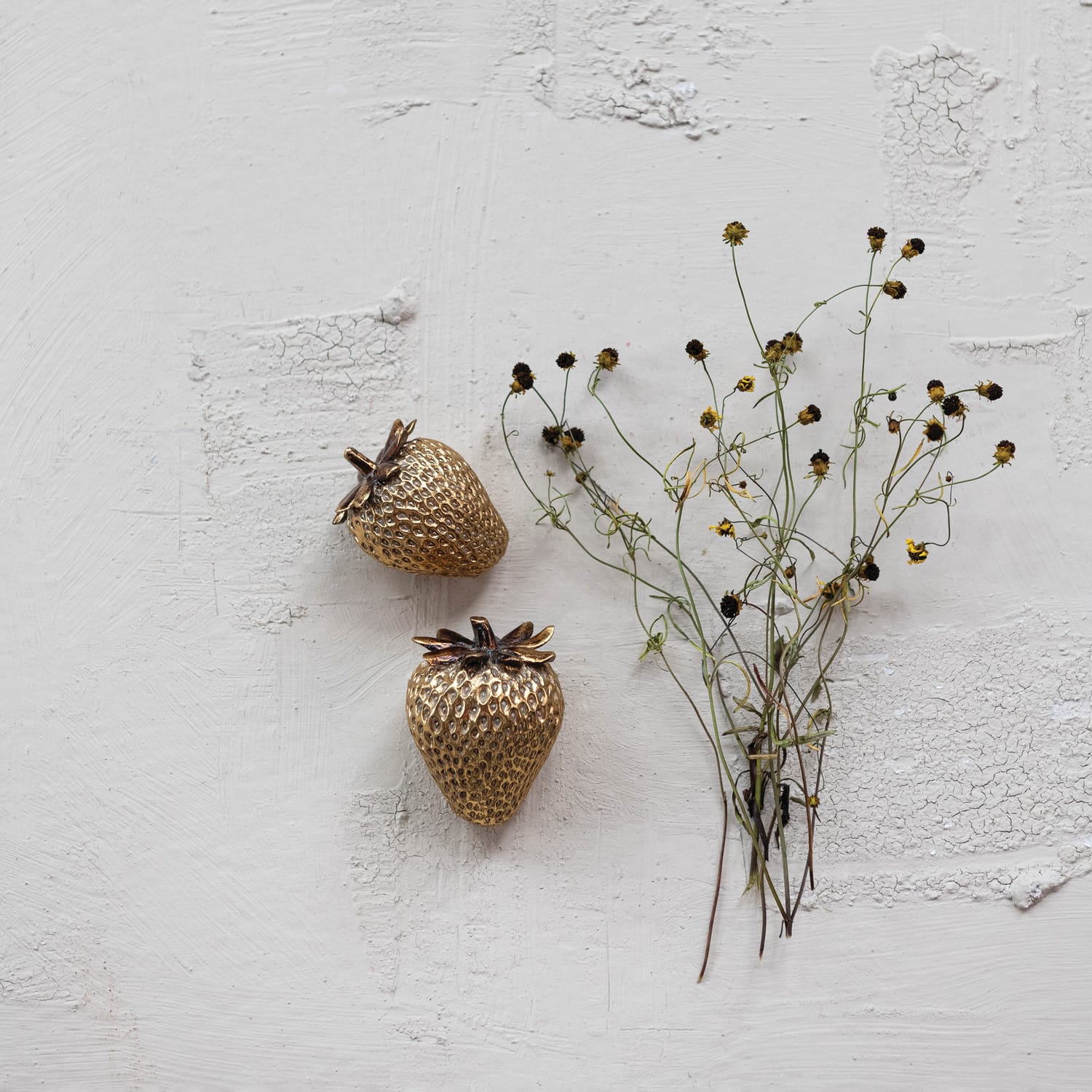 Gold_Resin_Strawberries