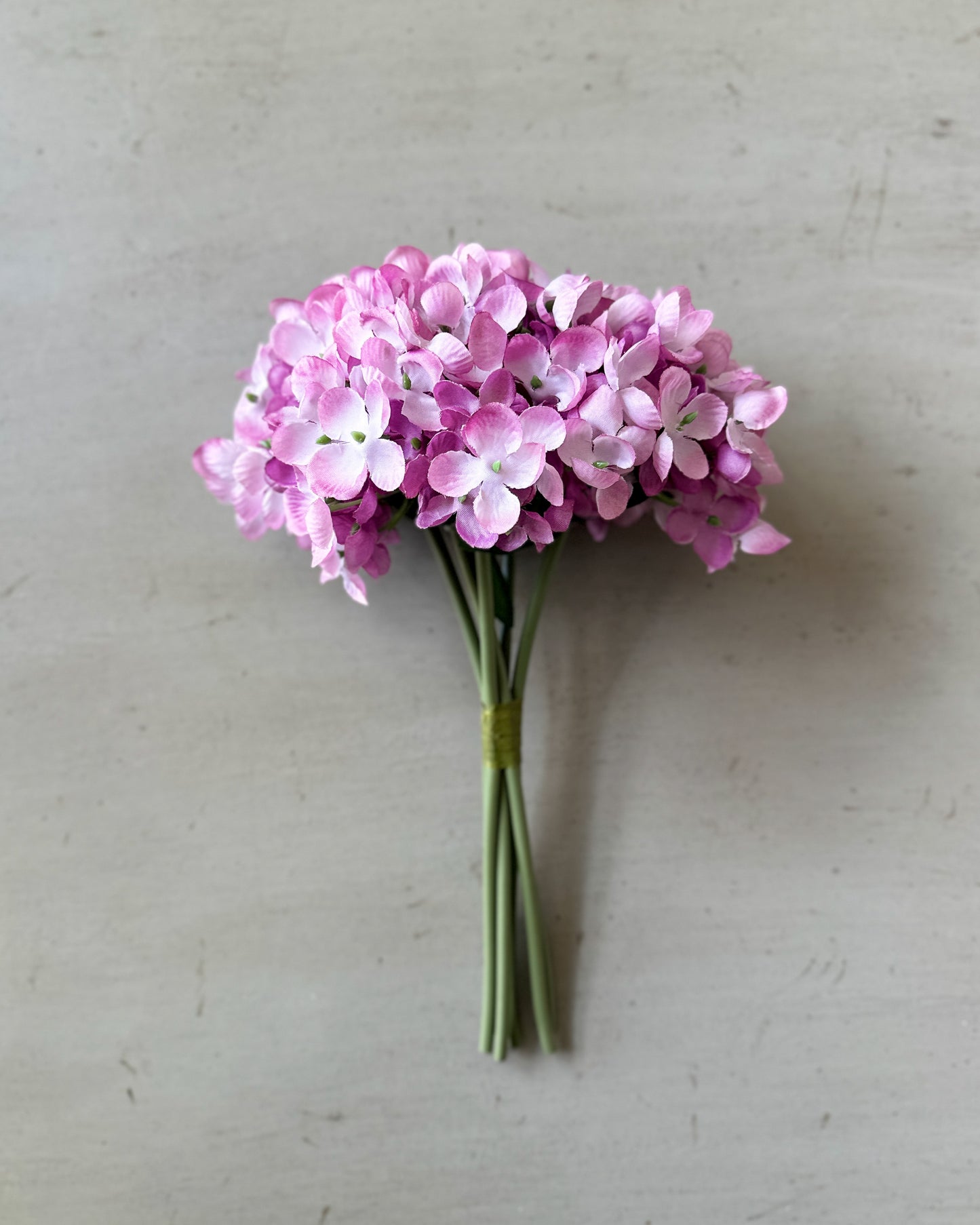 Hydrangea Bundle in Pink 12"