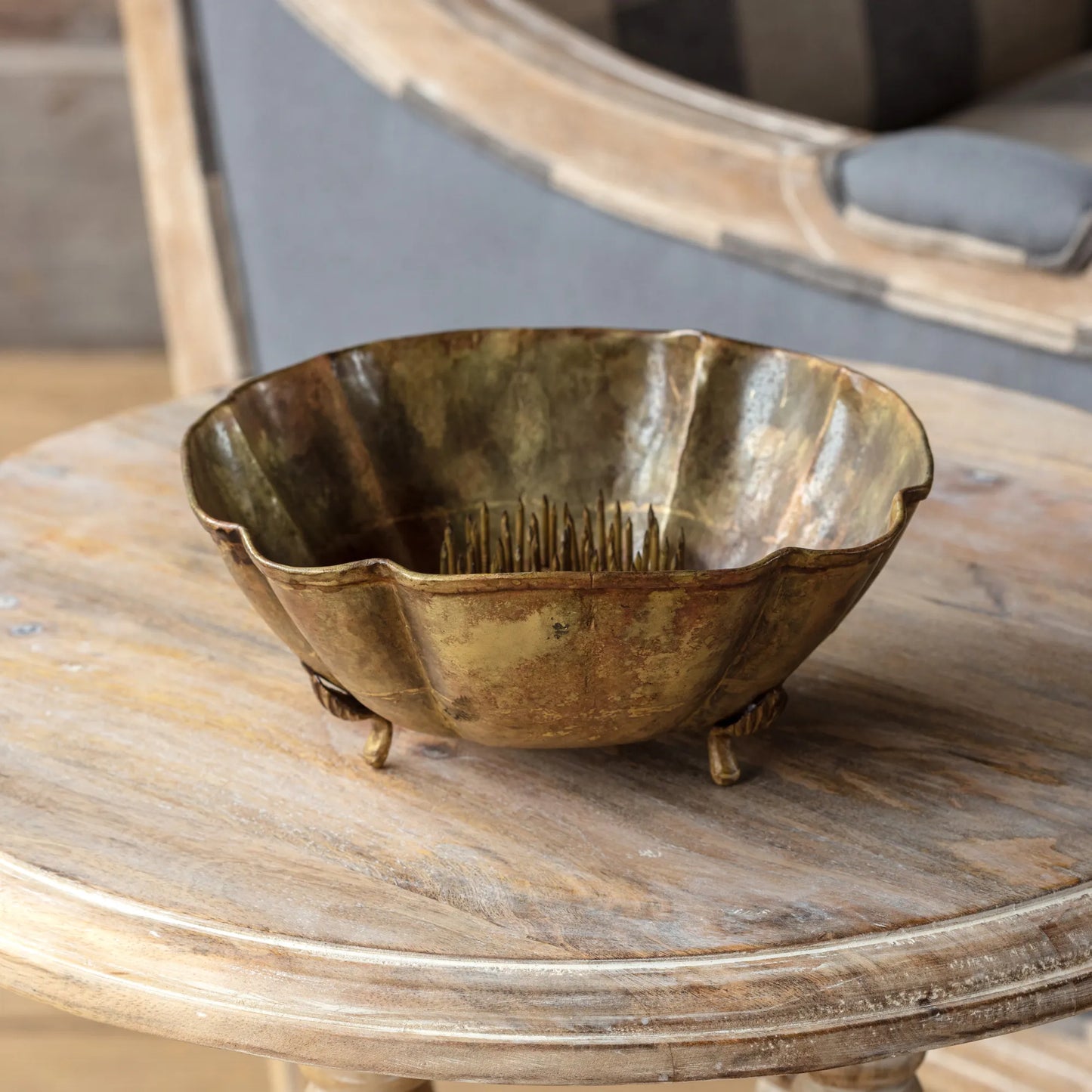 ANTIQUE GOLD BOWL W/ NEEDLE POINT FROG