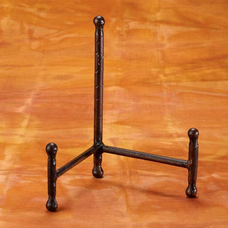 Small_Black_Iron_Easel