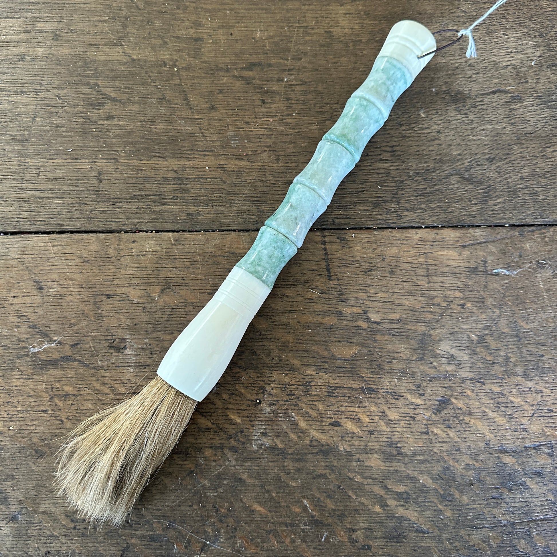 White Cylindrical Jade Calligraphy Brush