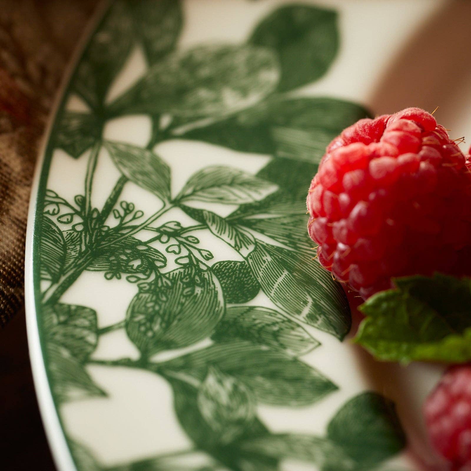 Arbor Green Rimmed Salad Plate
