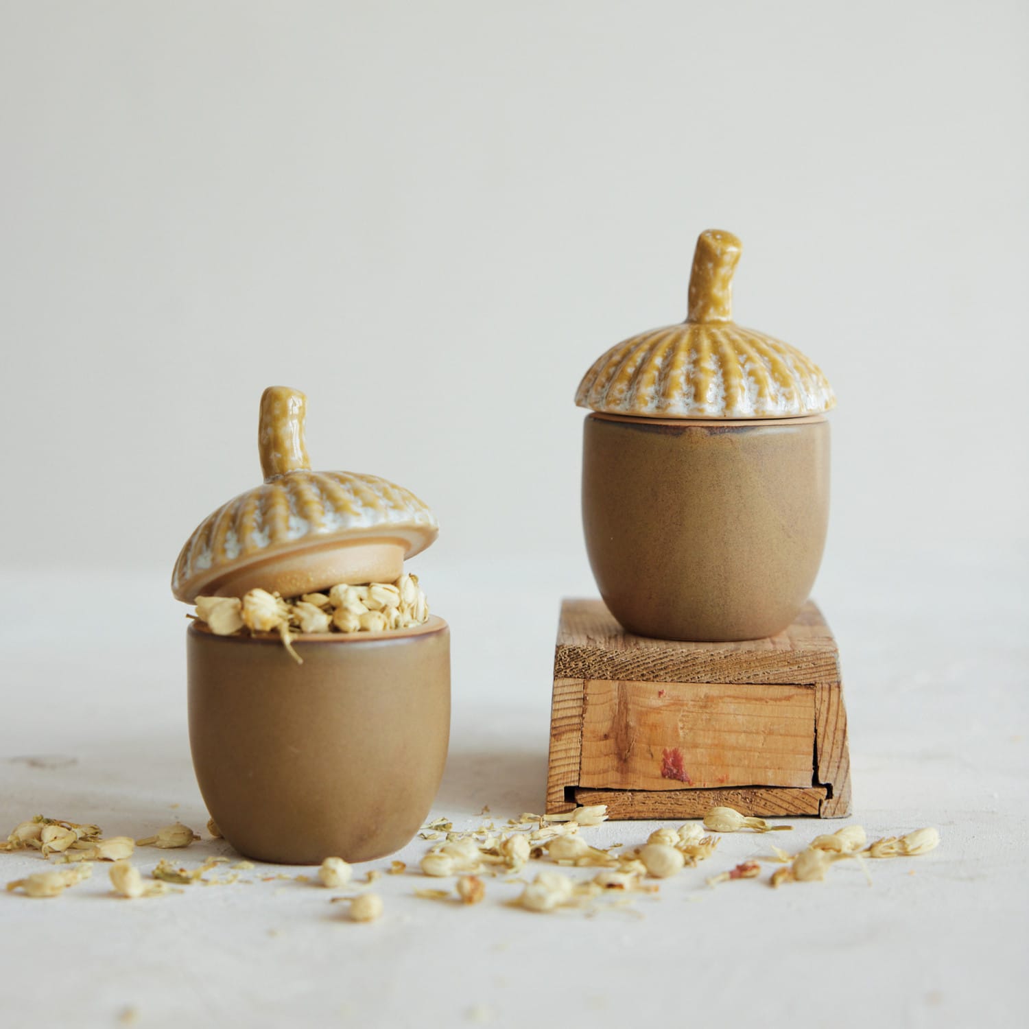 Brown & Tan Stoneware Acorn Jar with Lid