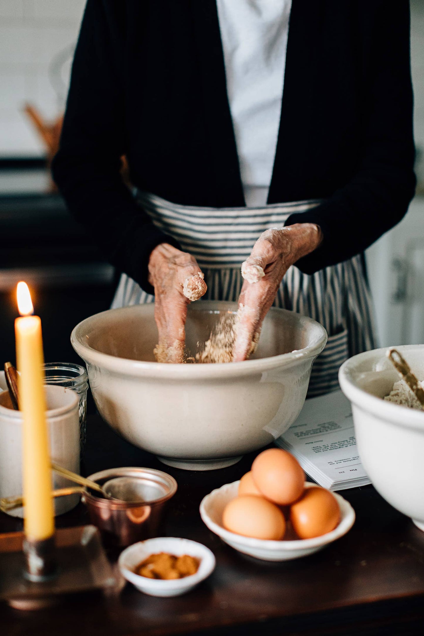 The Stoneware Ceramic Mixing Bowl