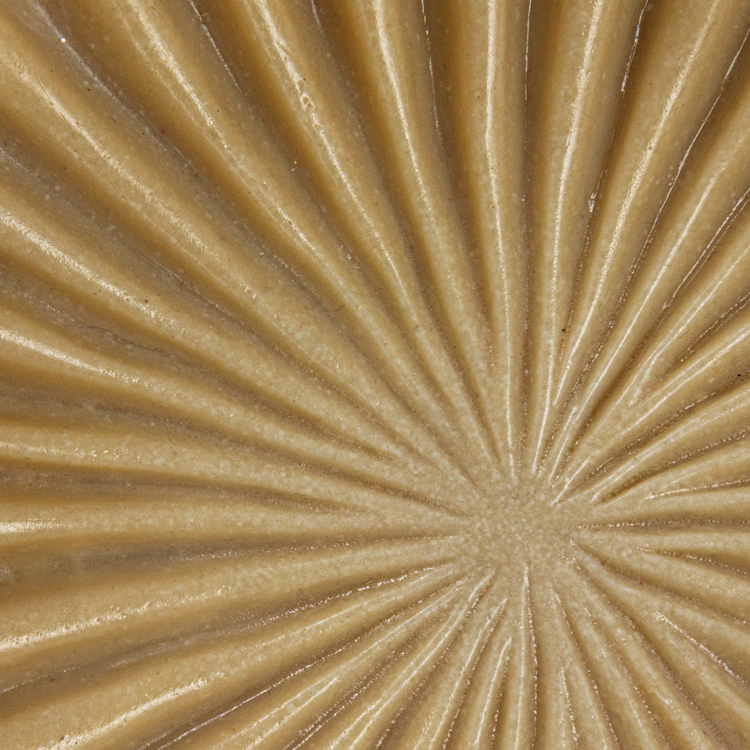 Decorative Beige Resin Pleated Bowl – 8" Round