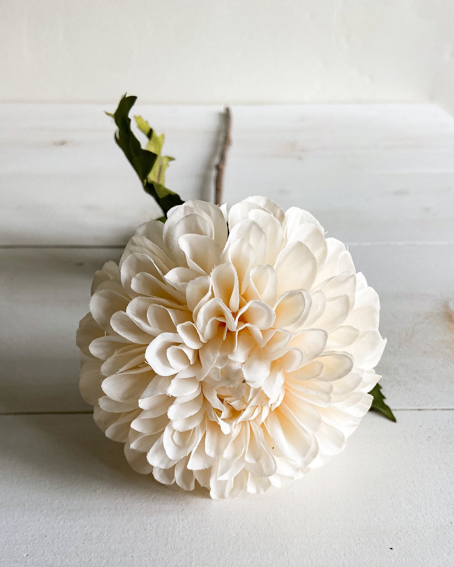 Cream Dahlia Spray