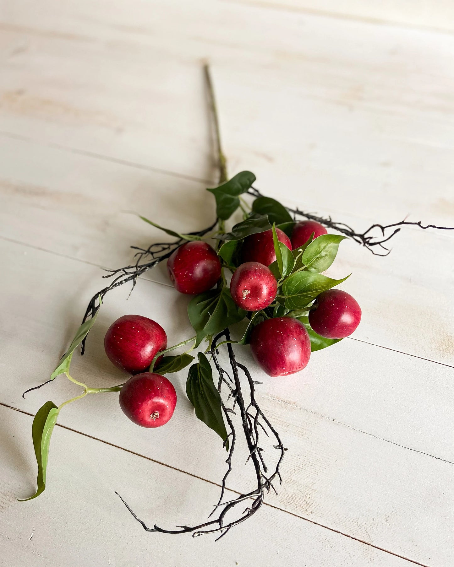 31 INCH RED APPLE AND TWIG W/FOLIAGE STEM