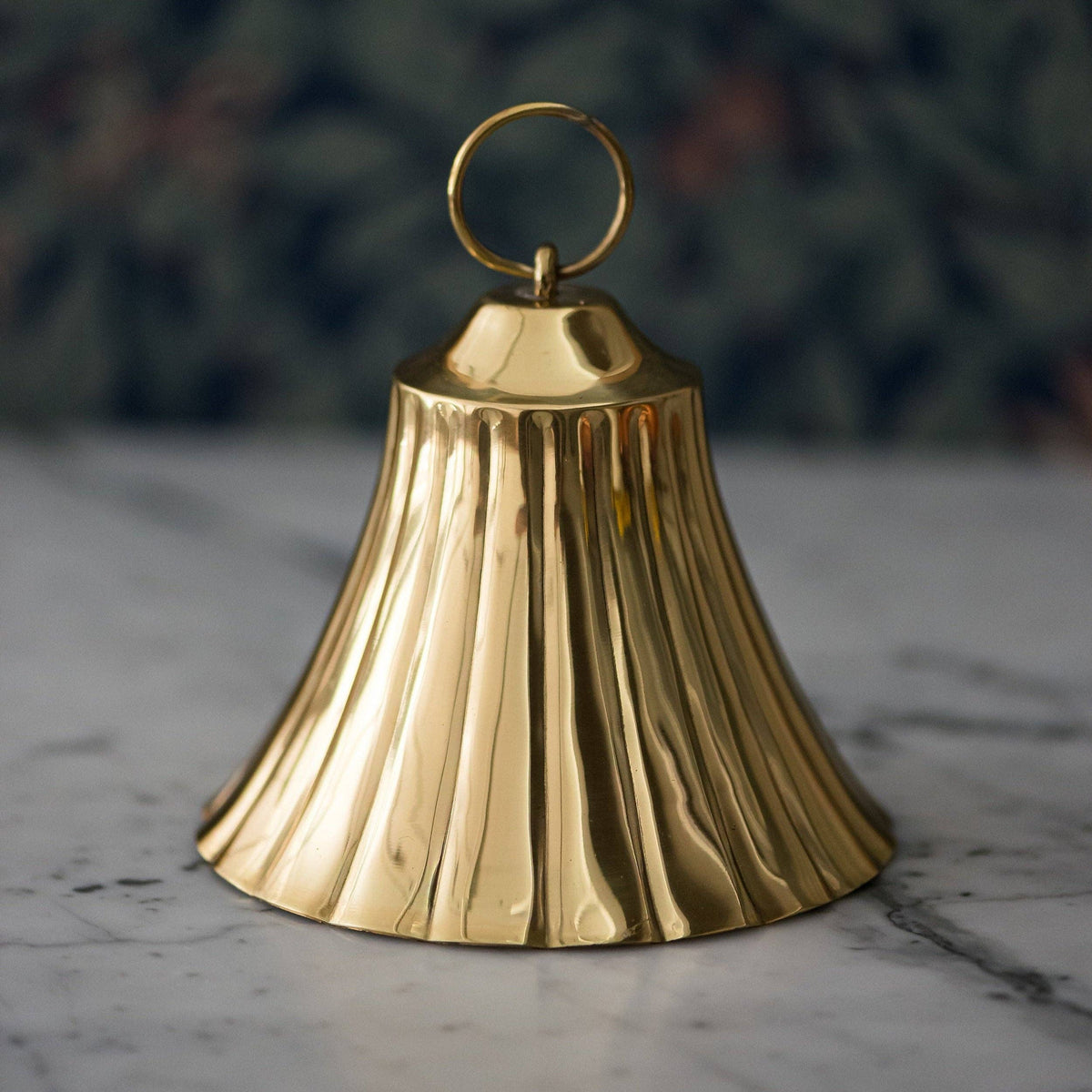 Scalloped_Brass_Bell