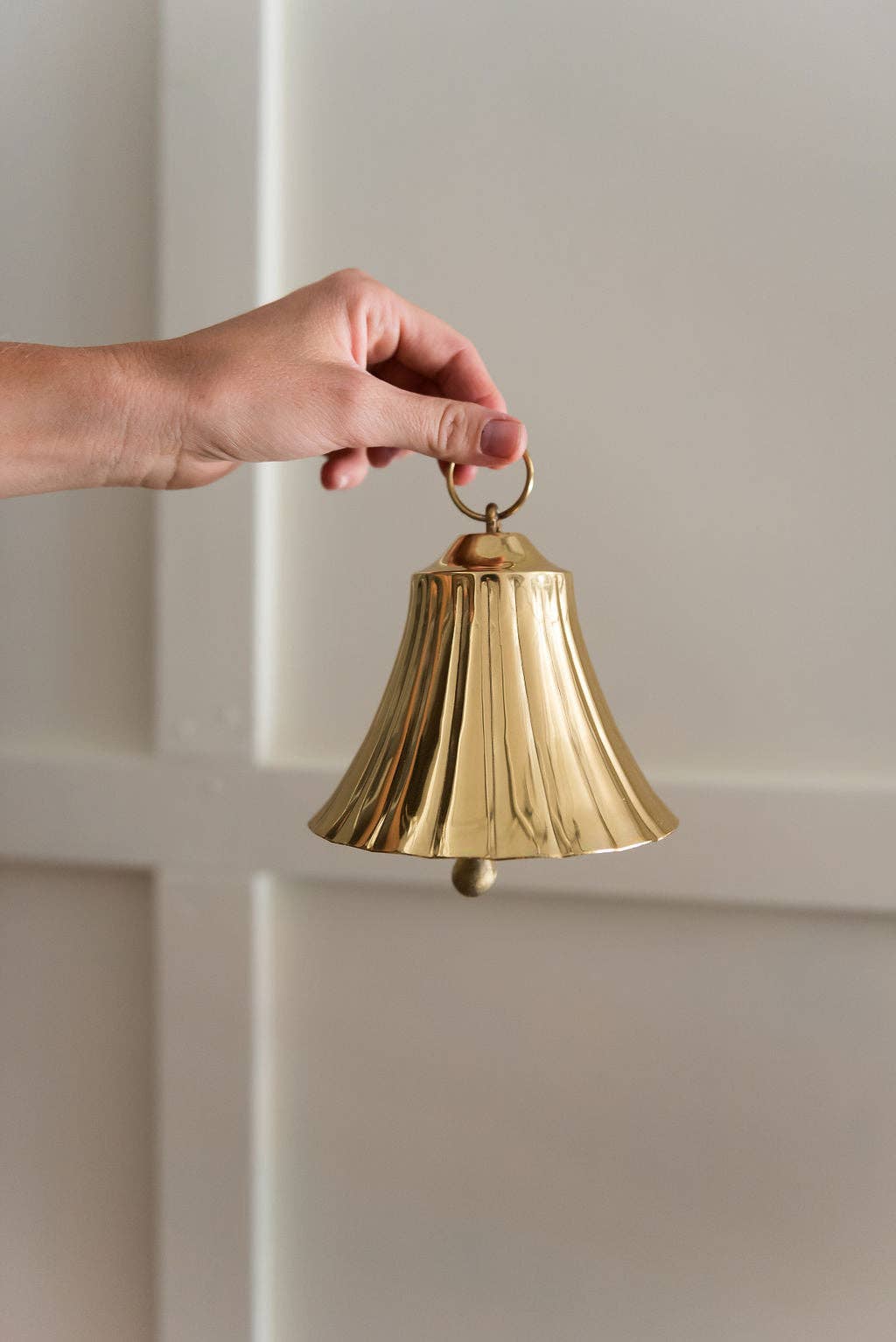 Scalloped_Brass_Bell